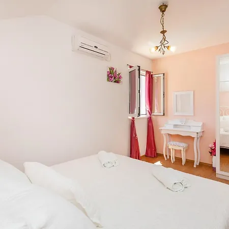 Appartement Bralovic *